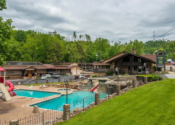 Brookside Lodge